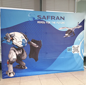 Photocall interactivo con realidad aumentada para eventos empresariales